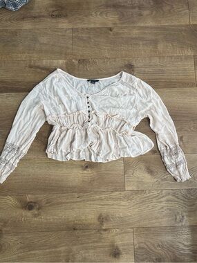 American Eagle Outfitters Peasant Top with Lace Cuffs